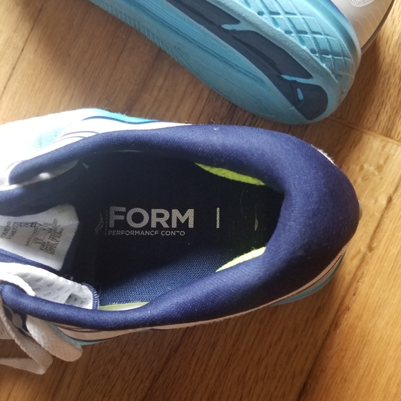 Saucony Kinvara 10 XT-900 - Picture 3 of 11